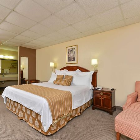 Americas Best Value Inn And Suites Victoria Buitenkant foto