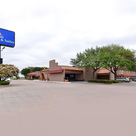 Americas Best Value Inn And Suites Victoria Buitenkant foto